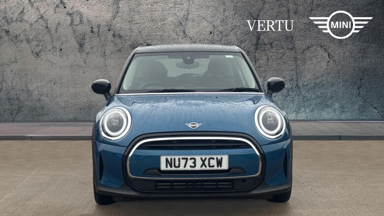 MINI Hatchback 1.5 Cooper Classic 5dr Auto Petrol Hatchback